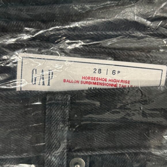 GAP Women's High Rise Ultrasoft Horseshoe Jeans - Petite 28/6 Black - Picture 1 of 5